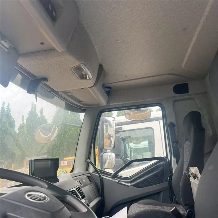 LIBERATION Mixer Truck price